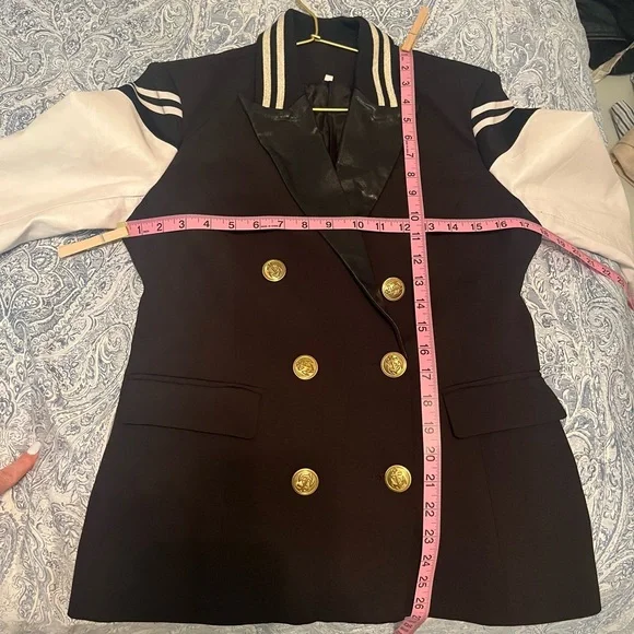 ✨ Nautical Luxe Varsity Blazer – Black & White with Gold Buttons ✨ - Picture 10 of 15